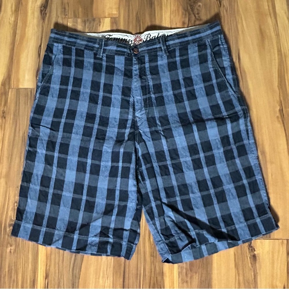 Tommy Bahama Men’s Blue and Black Checkered Shorts, Linen/Silk Blend, Size 34